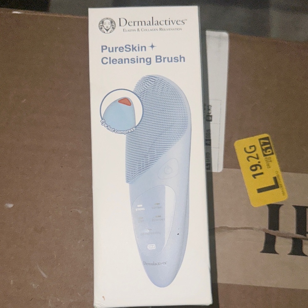 Dermalactives PureSkin Cleansing Brush - Blue